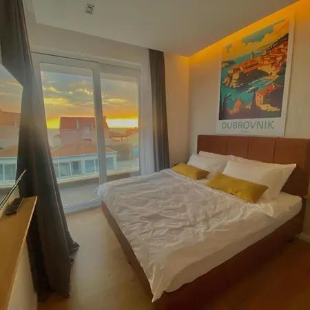 New! With Heated Pool In Villa