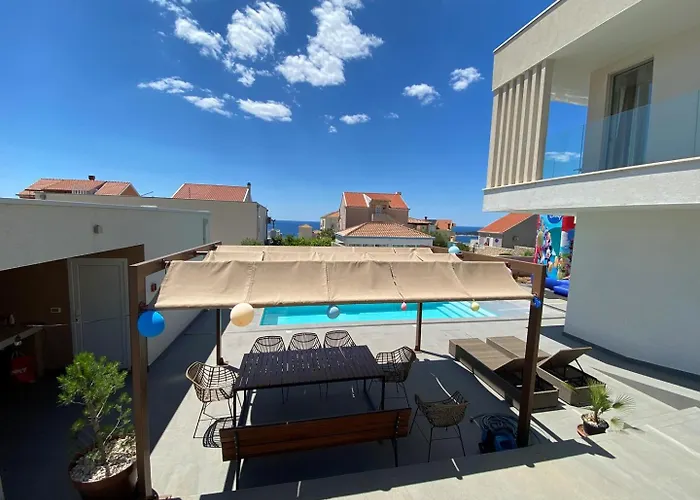 New! With Heated Pool In * Cavtat